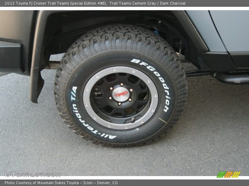 Trail Teams Cement Gray / Dark Charcoal 2013 Toyota FJ Cruiser Trail Teams Special Edition 4WD