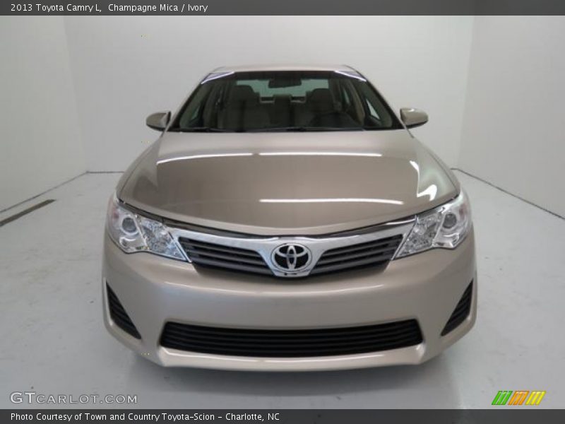 Champagne Mica / Ivory 2013 Toyota Camry L