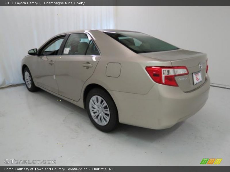 Champagne Mica / Ivory 2013 Toyota Camry L