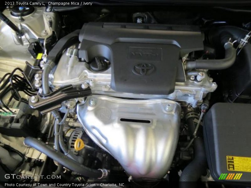 Champagne Mica / Ivory 2013 Toyota Camry L