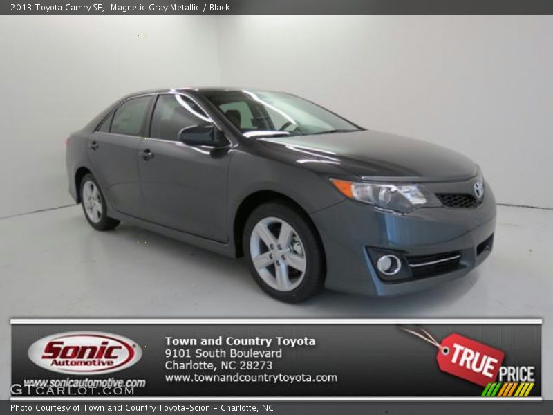 Magnetic Gray Metallic / Black 2013 Toyota Camry SE