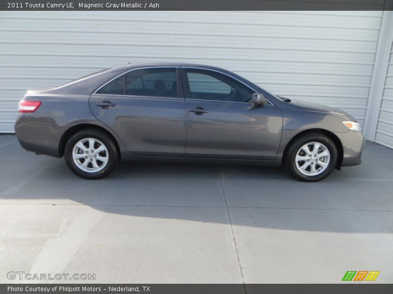 Magnetic Gray Metallic / Ash 2011 Toyota Camry LE