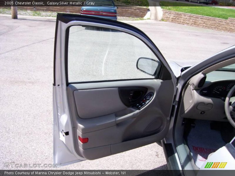 Galaxy Silver Metallic / Gray 2005 Chevrolet Classic