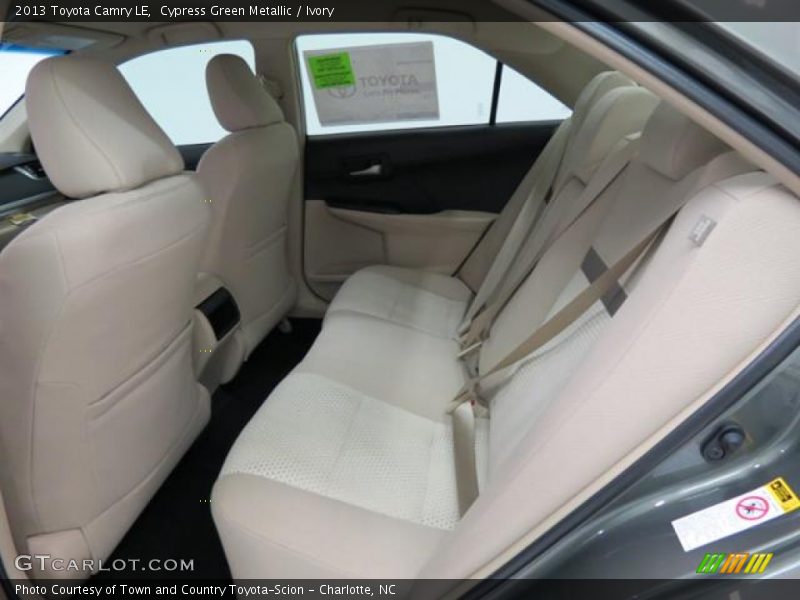Cypress Green Metallic / Ivory 2013 Toyota Camry LE
