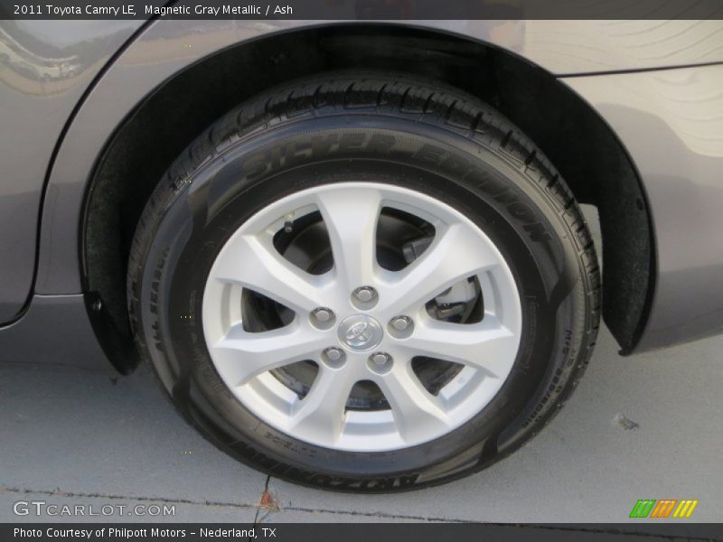 Magnetic Gray Metallic / Ash 2011 Toyota Camry LE