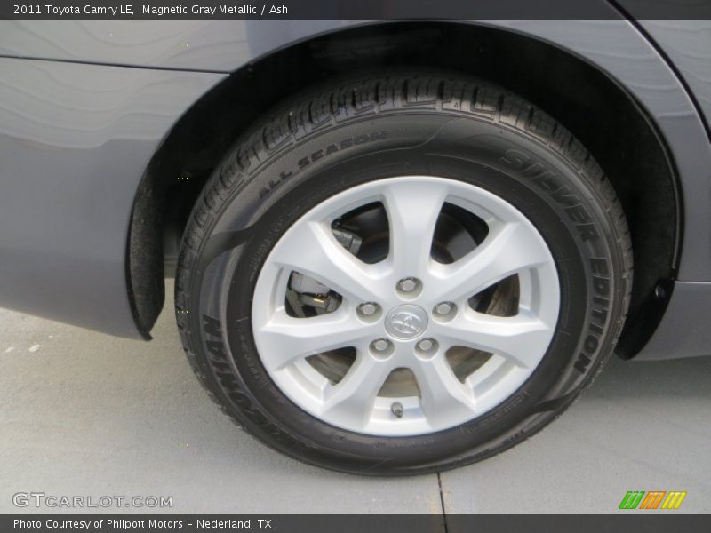 Magnetic Gray Metallic / Ash 2011 Toyota Camry LE