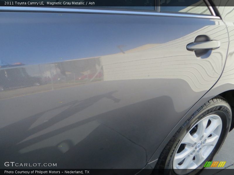 Magnetic Gray Metallic / Ash 2011 Toyota Camry LE