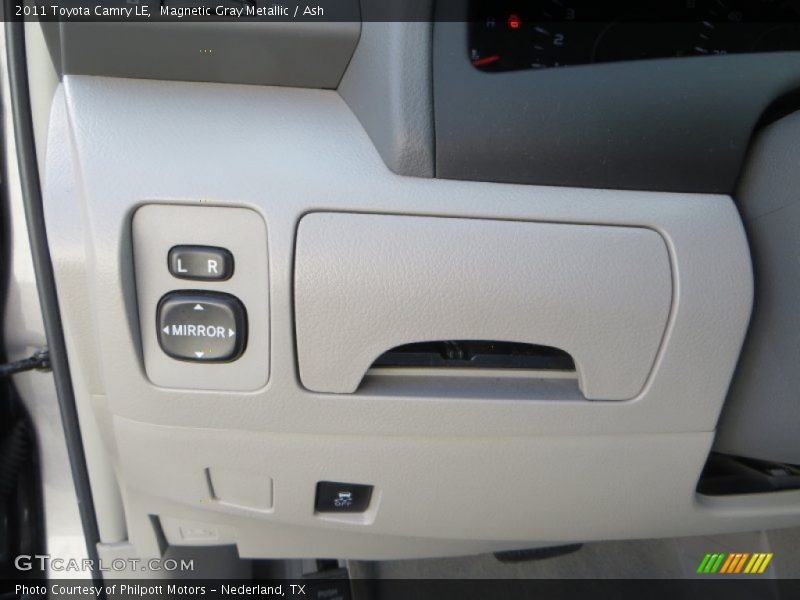 Magnetic Gray Metallic / Ash 2011 Toyota Camry LE