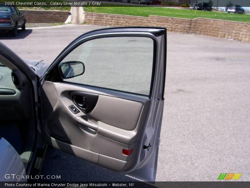 Galaxy Silver Metallic / Gray 2005 Chevrolet Classic