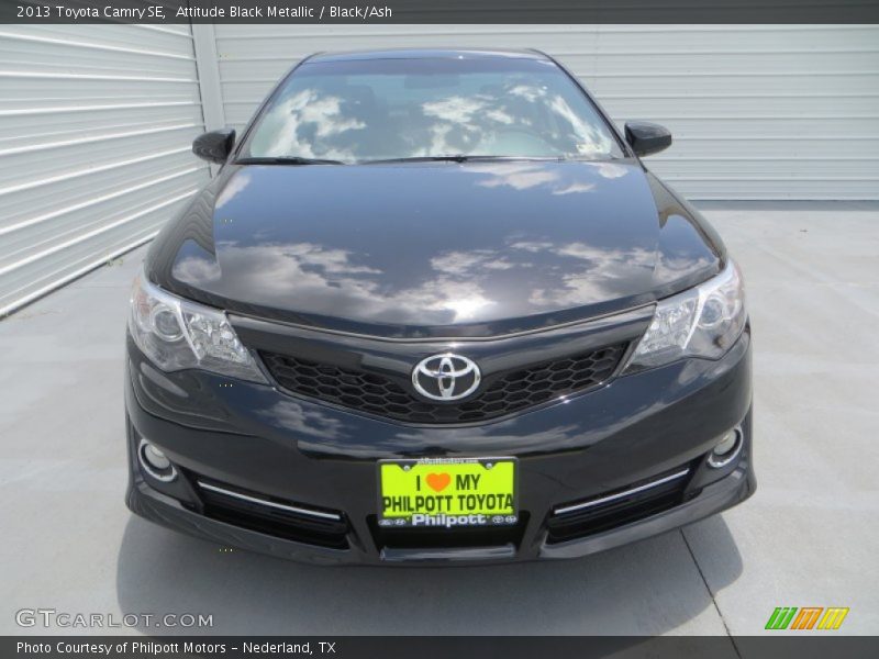 Attitude Black Metallic / Black/Ash 2013 Toyota Camry SE