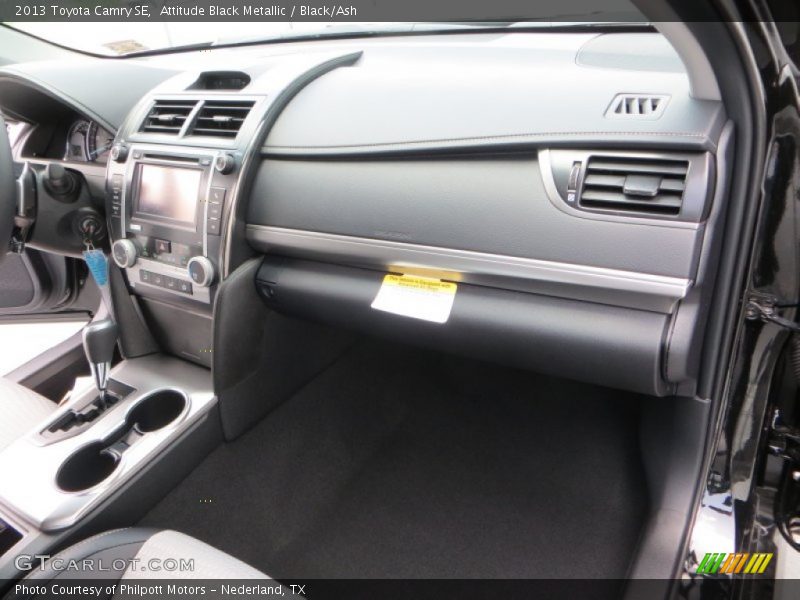Attitude Black Metallic / Black/Ash 2013 Toyota Camry SE