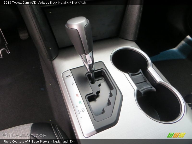 Attitude Black Metallic / Black/Ash 2013 Toyota Camry SE