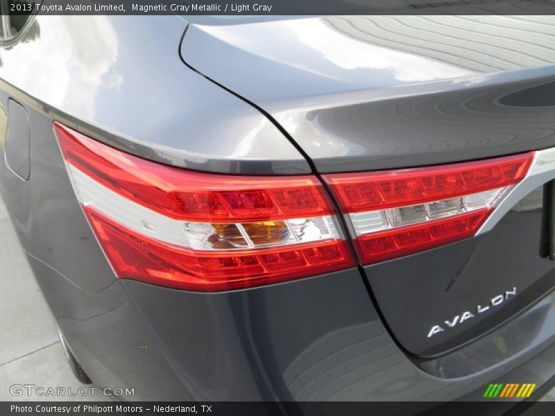 Magnetic Gray Metallic / Light Gray 2013 Toyota Avalon Limited