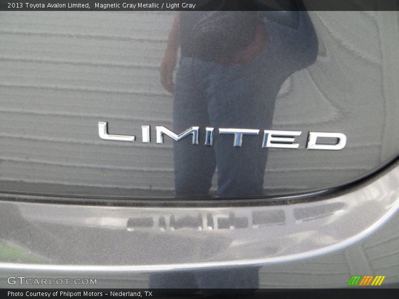 Magnetic Gray Metallic / Light Gray 2013 Toyota Avalon Limited