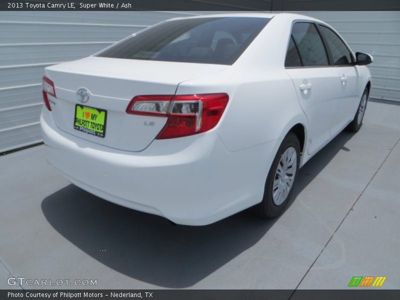 Super White / Ash 2013 Toyota Camry LE