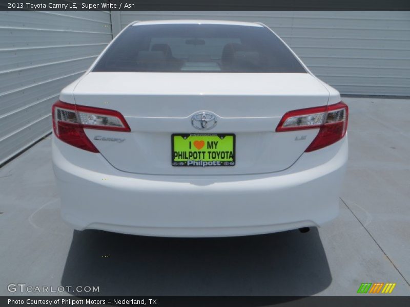 Super White / Ash 2013 Toyota Camry LE