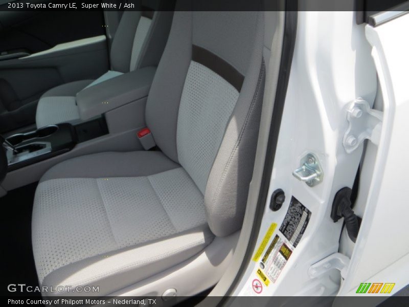 Super White / Ash 2013 Toyota Camry LE