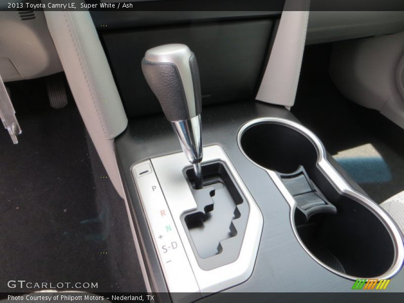 Super White / Ash 2013 Toyota Camry LE