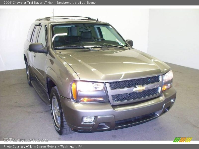 Sandstone Metallic / Ebony 2006 Chevrolet TrailBlazer LT 4x4