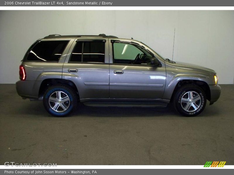 Sandstone Metallic / Ebony 2006 Chevrolet TrailBlazer LT 4x4