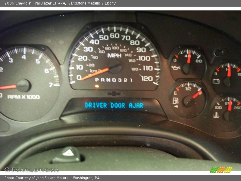 Sandstone Metallic / Ebony 2006 Chevrolet TrailBlazer LT 4x4