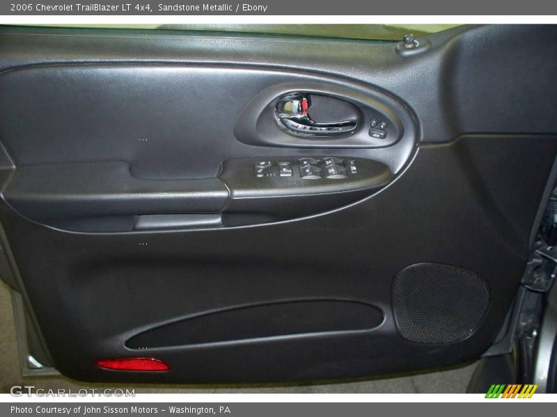 Sandstone Metallic / Ebony 2006 Chevrolet TrailBlazer LT 4x4