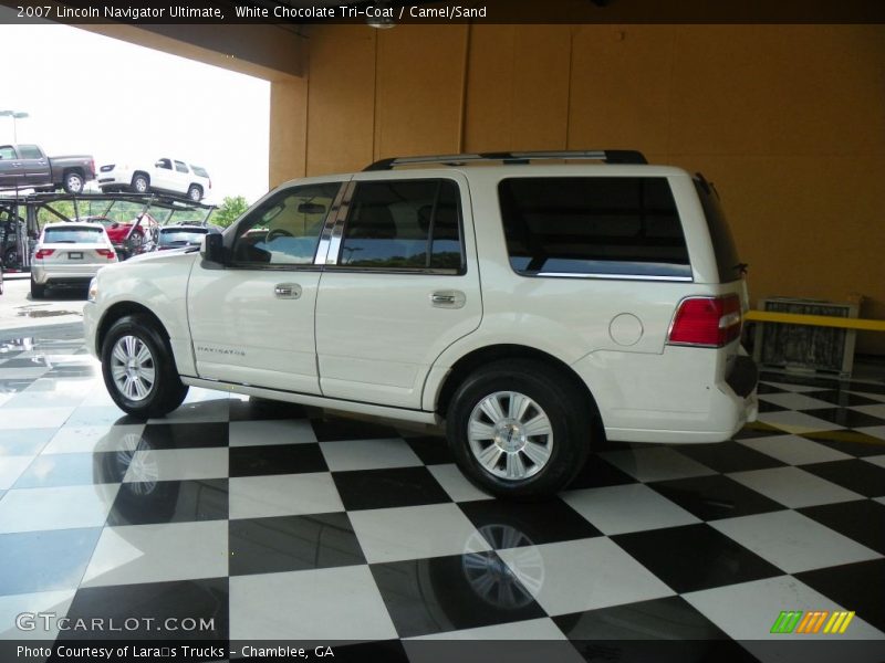 White Chocolate Tri-Coat / Camel/Sand 2007 Lincoln Navigator Ultimate