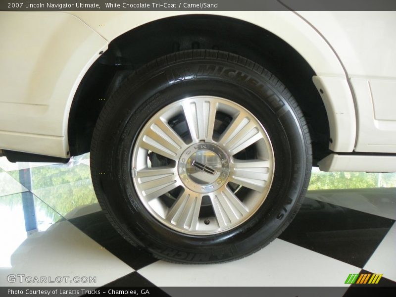 White Chocolate Tri-Coat / Camel/Sand 2007 Lincoln Navigator Ultimate