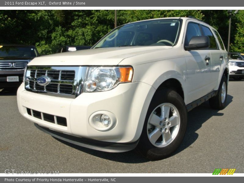 Oxford White / Stone 2011 Ford Escape XLT