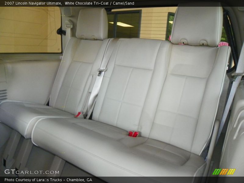 White Chocolate Tri-Coat / Camel/Sand 2007 Lincoln Navigator Ultimate