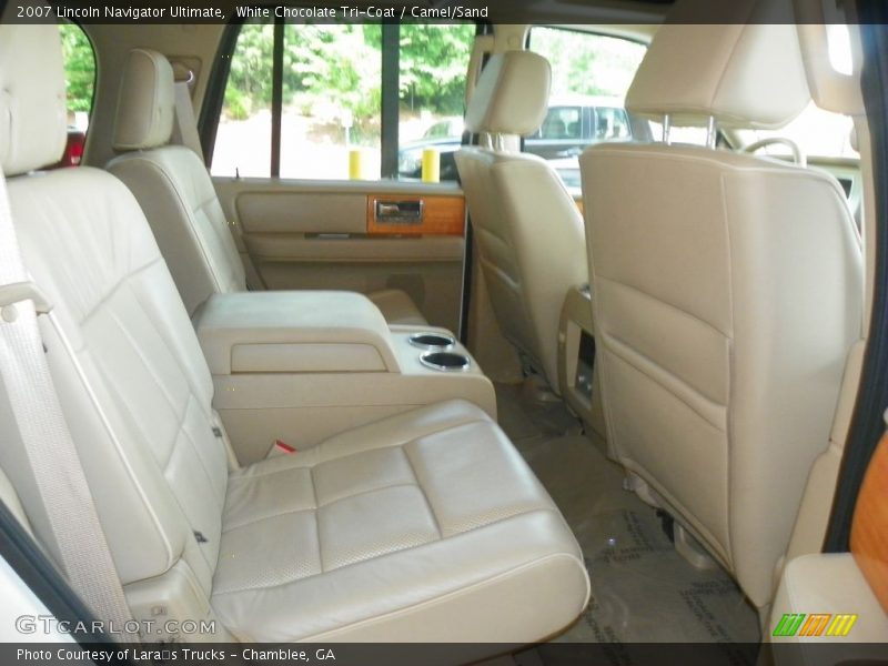 White Chocolate Tri-Coat / Camel/Sand 2007 Lincoln Navigator Ultimate