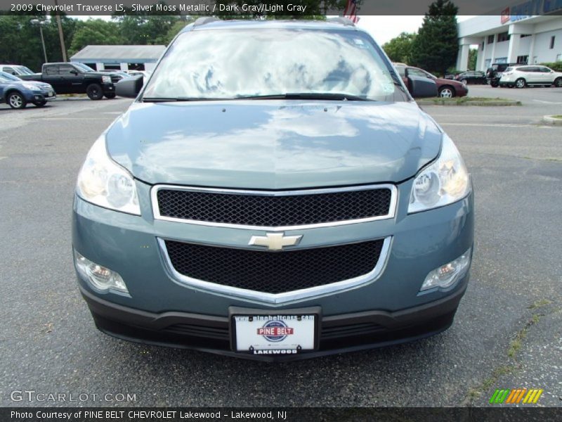 Silver Moss Metallic / Dark Gray/Light Gray 2009 Chevrolet Traverse LS