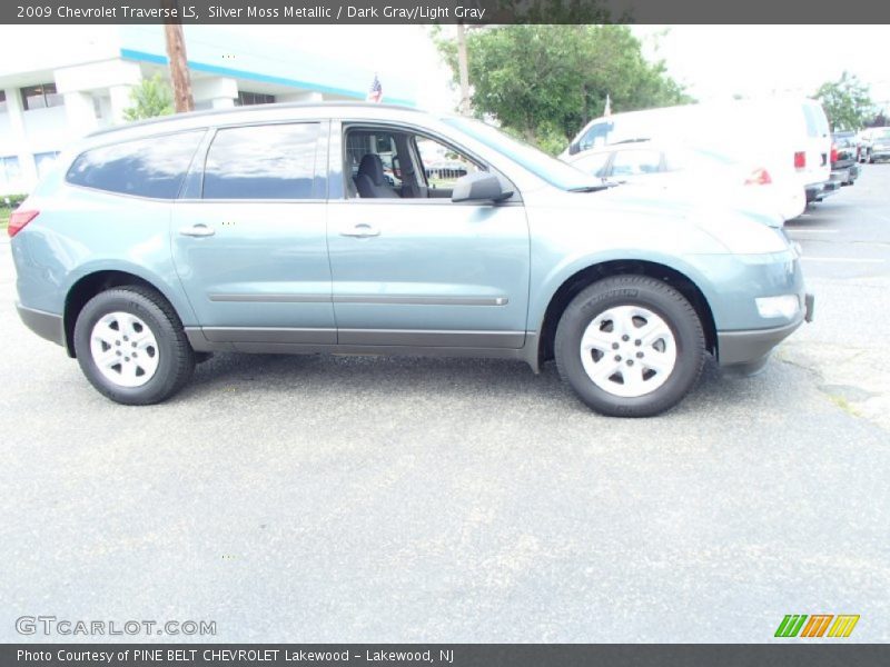 Silver Moss Metallic / Dark Gray/Light Gray 2009 Chevrolet Traverse LS