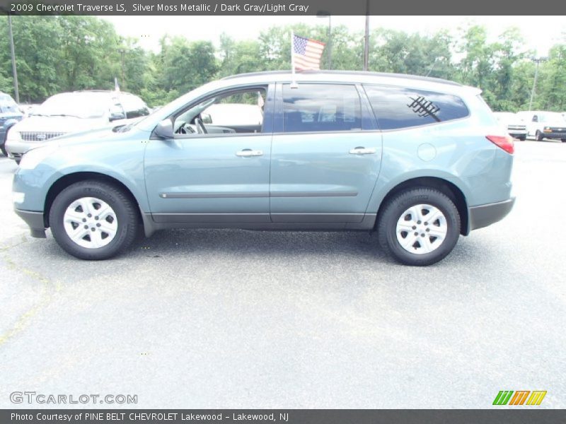 Silver Moss Metallic / Dark Gray/Light Gray 2009 Chevrolet Traverse LS