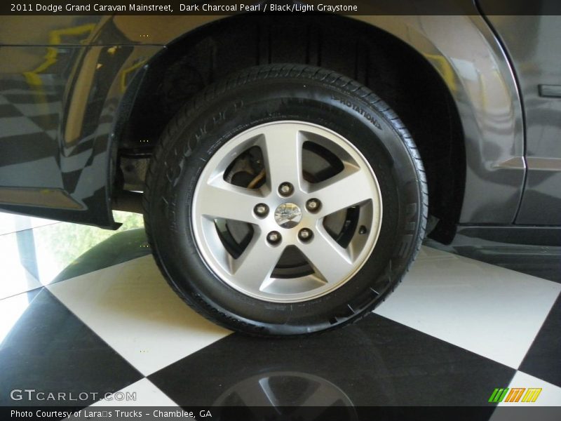 Dark Charcoal Pearl / Black/Light Graystone 2011 Dodge Grand Caravan Mainstreet