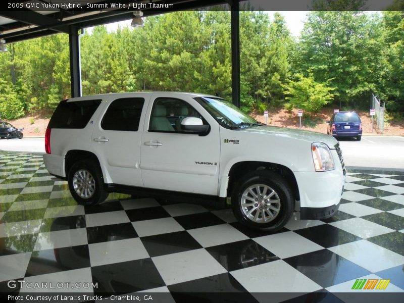 Summit White / Light Titanium 2009 GMC Yukon Hybrid