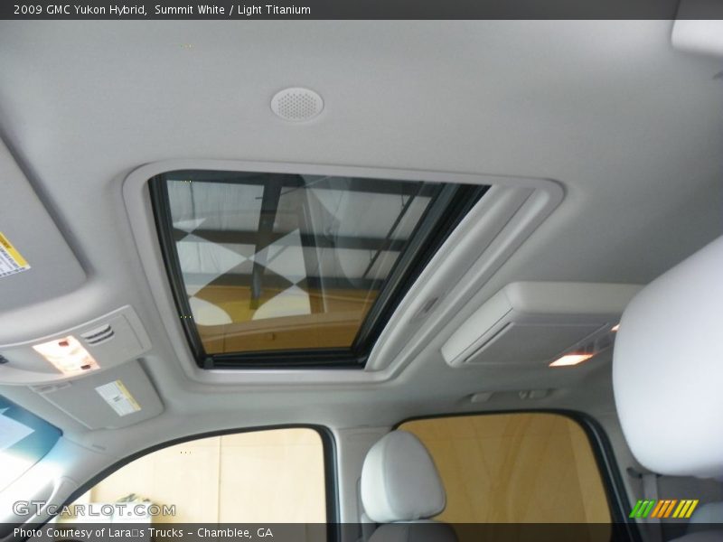 Summit White / Light Titanium 2009 GMC Yukon Hybrid