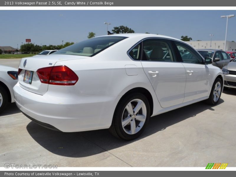 Candy White / Cornsilk Beige 2013 Volkswagen Passat 2.5L SE