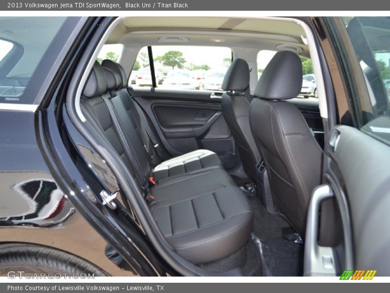 Black Uni / Titan Black 2013 Volkswagen Jetta TDI SportWagen