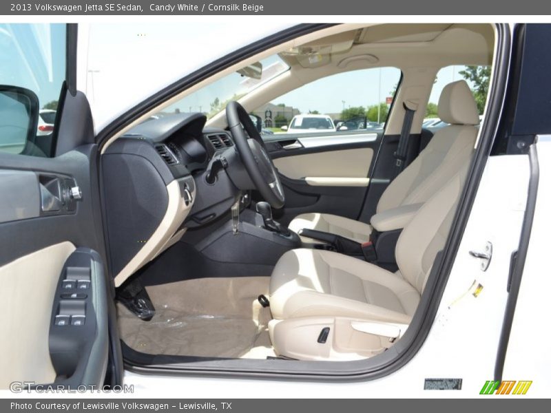 Candy White / Cornsilk Beige 2013 Volkswagen Jetta SE Sedan