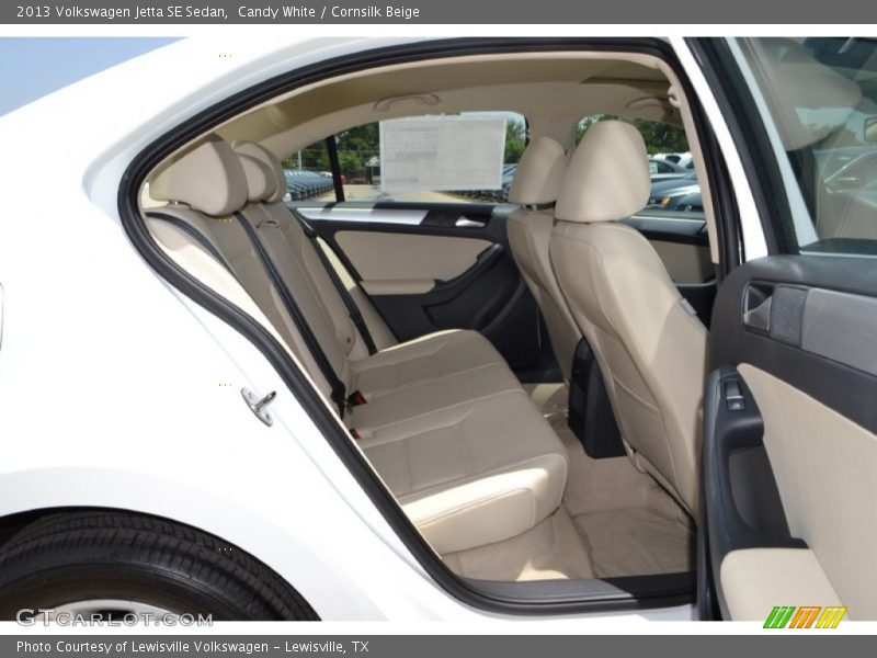 Candy White / Cornsilk Beige 2013 Volkswagen Jetta SE Sedan