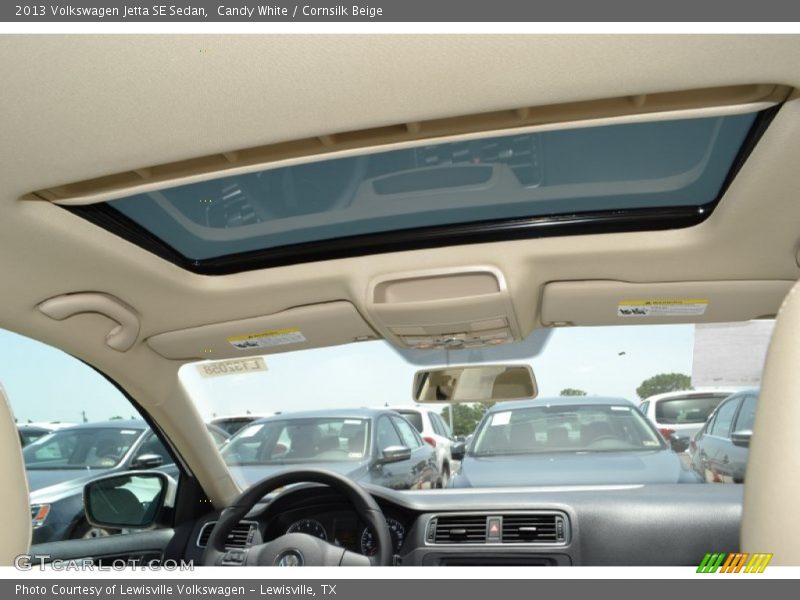 Candy White / Cornsilk Beige 2013 Volkswagen Jetta SE Sedan