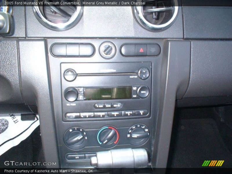 Mineral Grey Metallic / Dark Charcoal 2005 Ford Mustang V6 Premium Convertible
