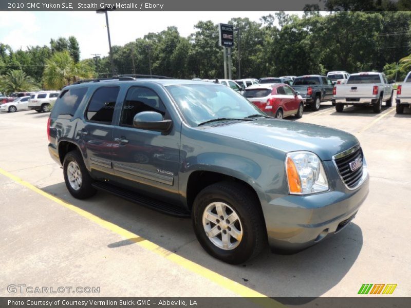 Stealth Gray Metallic / Ebony 2010 GMC Yukon SLE