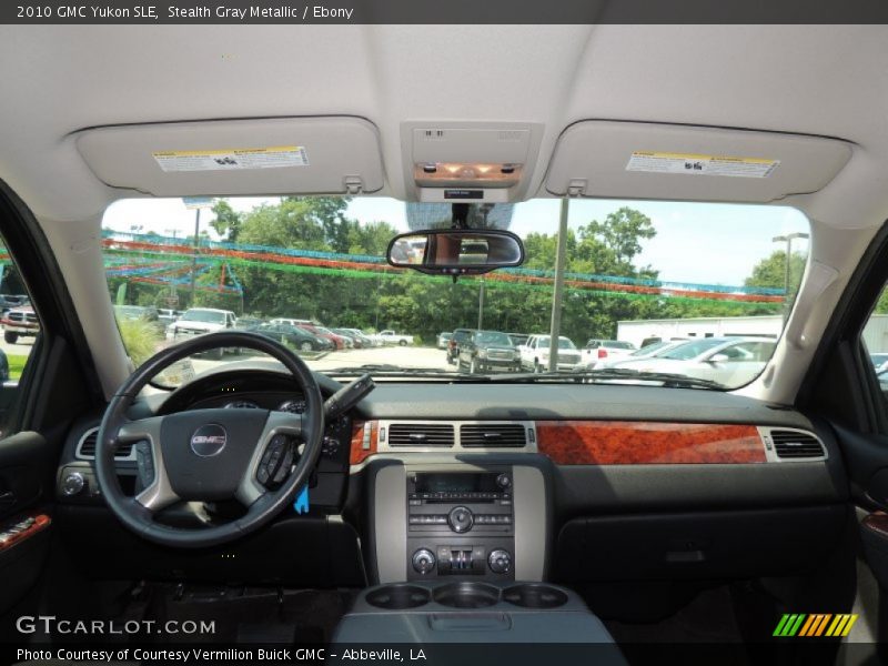 Stealth Gray Metallic / Ebony 2010 GMC Yukon SLE