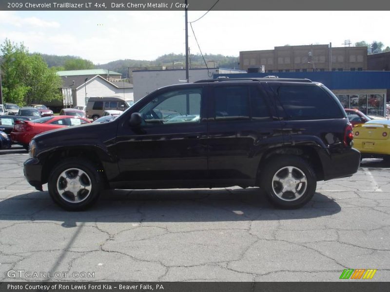 Dark Cherry Metallic / Gray 2009 Chevrolet TrailBlazer LT 4x4