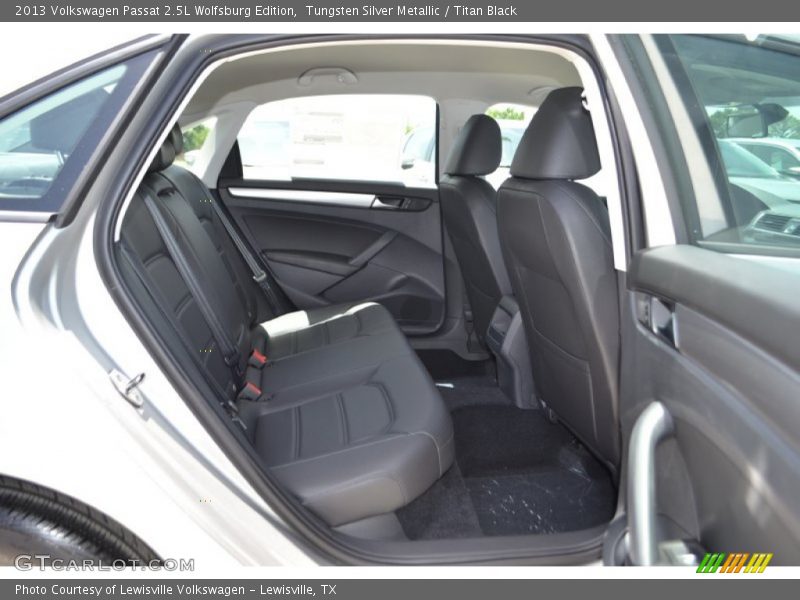 Tungsten Silver Metallic / Titan Black 2013 Volkswagen Passat 2.5L Wolfsburg Edition