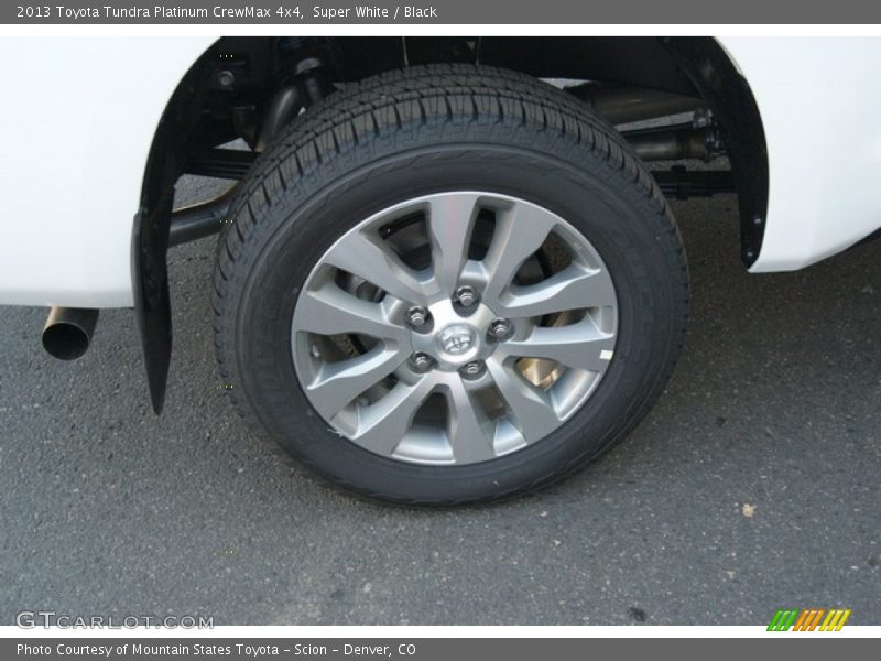 Super White / Black 2013 Toyota Tundra Platinum CrewMax 4x4