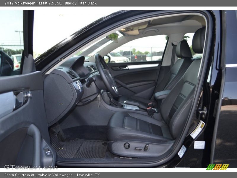 Black / Titan Black 2012 Volkswagen Passat 2.5L SE