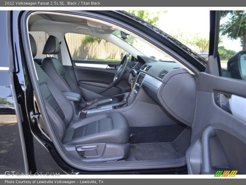 Black / Titan Black 2012 Volkswagen Passat 2.5L SE